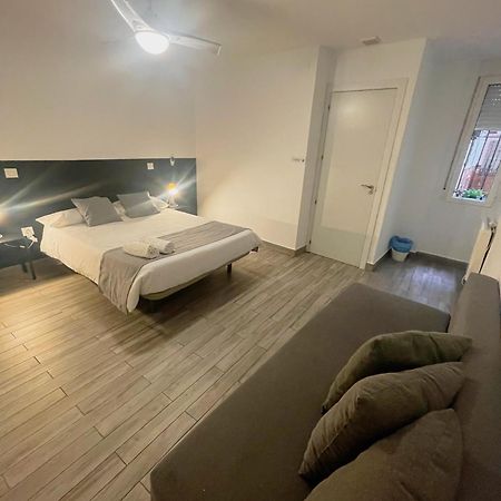 Arce Habitaciones Madrid Extérieur photo